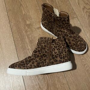 Harper Canyon Leopard Print Kids Boots